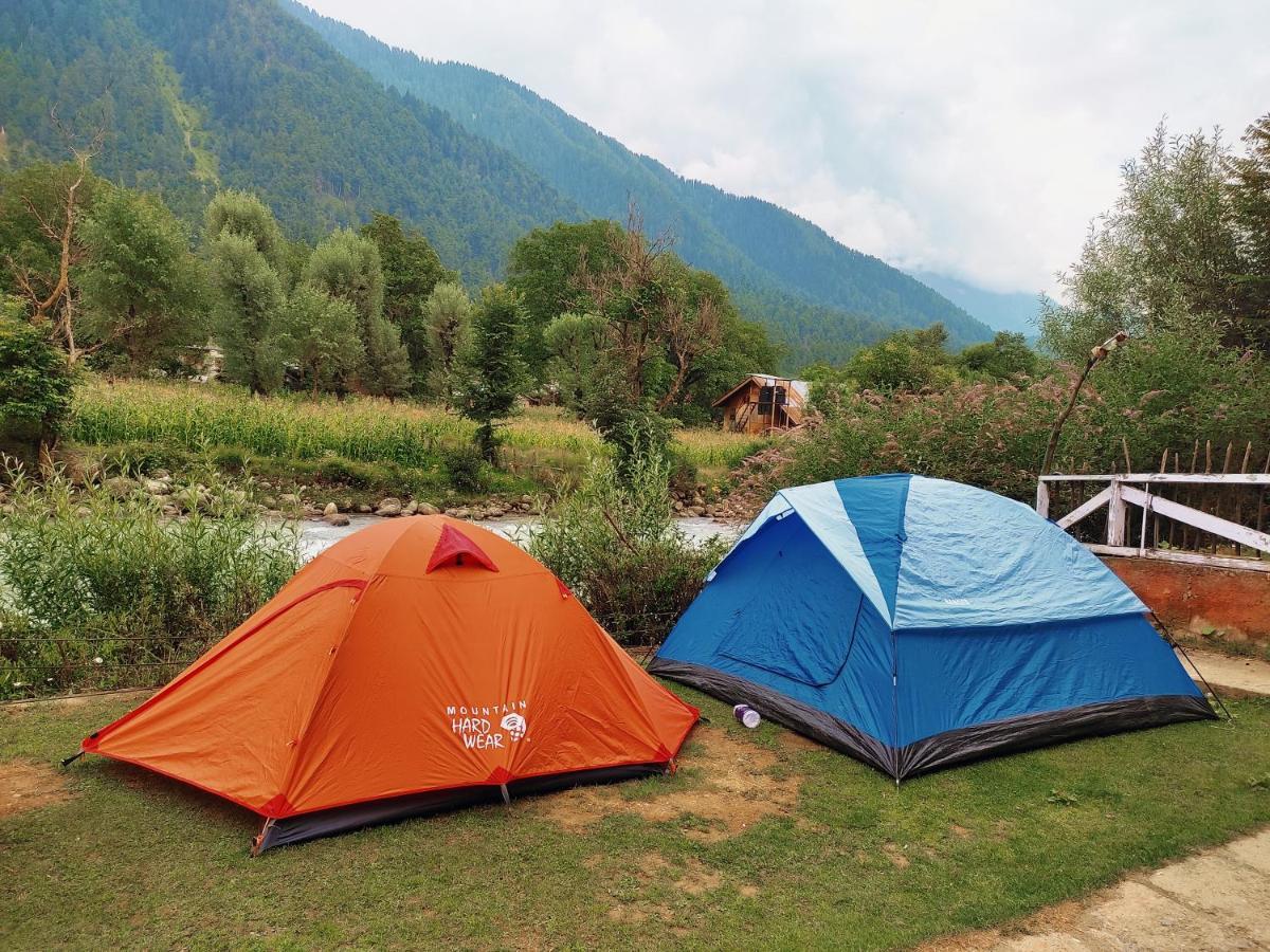 Hotel White House Pahalgam Exterior photo